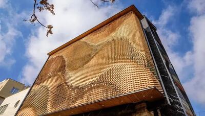 شاهکار معماری در اراک؛ آموزه ای برای اجرای هندسه پارامتریک نمای ساختمان