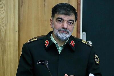 رادان: نیروی انتظامی در این جنگ افتخارش این بود که دشمن را عصبانی بکند