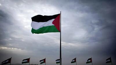 ماکرون، استارمر را برای به رسمیت شناختن کشور فلسطین تحت فشار قرار می‌دهد
