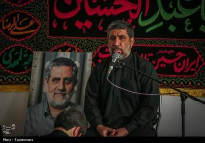 مراسم عزاداری روز تاسوعا در منزل شهید ایزدی +عکس