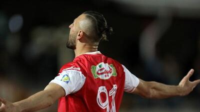 ستاره پرسپولیس در دوراهی بزرگ؛ یک میلیون یورو سرنوشت‌ساز!