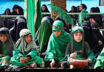 روایت دشت بلا در گرمای سوزان هوا؛ برگزاری باشکوه تعزیه تاسوعا در ده‌زیار - تسنیم