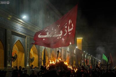 دسته‌های عزاداری نجف با مشعل‌ها و اماکن مقدس در شب عاشورا