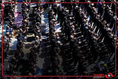 اقامه نماز ظهر عاشورا در میدان شهید تهرانی مقدم تهران