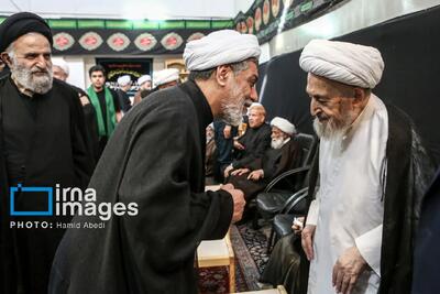 تصاویر؛  عزاداری مراجع تقلید قم در روز عاشورا