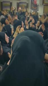 ببینید؛ سوگواری ایستاده زنان بوشهری به یاد شهدای کربلا