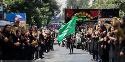 اقامه عزای عاشورا در آذربایجان غربی/نوای  شاه حسین گویان  در گوشه‌گوشه دیار عاشقان طنین‌انداز شد
