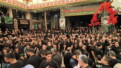 نخل‌گردانی عاشورا؛ نمادی از تابوت سیدالشهدا و ذکر حیدر حیدر در نطنز