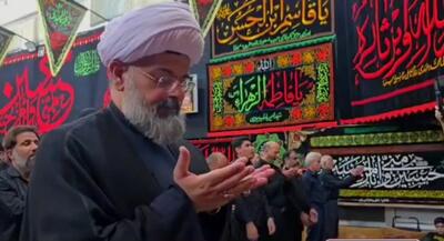 اقامه نماز ظهر عاشورا در حسینیه میرزا خورموج