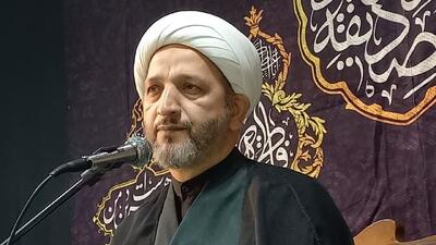 عاشورا چراغ راه ملت‌ها برای حفظ دین و مقابله با انحراف است