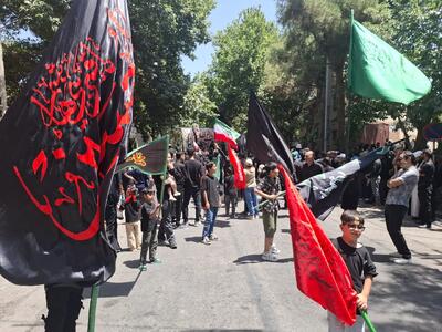 میدان مرکزی اسفراین میزبان خروش عاشورایی مردم دارالقرآن