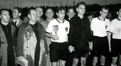 معجزه برن؛ اولین قهرمانی آلمان غربی در جام جهانی 1954 با برتری 3-2 مقابل مجارستان - پارس فوتبال