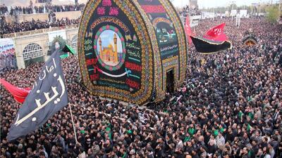 مداحی سوزناک؛ سینه زنی هماهنگ یزدی ها با این نوحه جگرسوز که ایران رو لرزوند