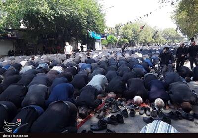 اقامه نماز ظهر عاشورا در لرستان- فیلم فیلم استان تسنیم | Tasnim
