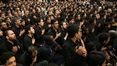 دلدادگی کاشمری‌ها به سید و سالار شهیدان امام حسین (ع) در روز عاشورا + فیلم