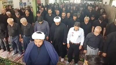 اقامه نماز ظهر عاشورا در روستای ده محمد + فیلم