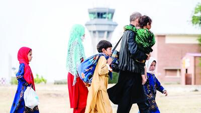 برخورد با مهاجرت غیرمجاز طبق قانون انجام می‌گیرد