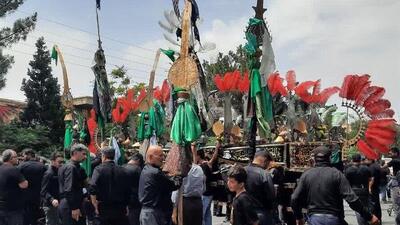 همنوایی دامغانی‌ها با اسرای نینوا در آیین یازدهم محرم