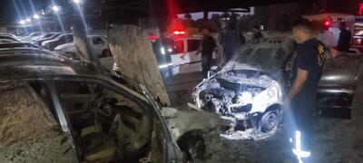 ۶ خودرو در آتش‌سوزی پارکینگ بیمارستان طالقانی کرمانشاه سوختند