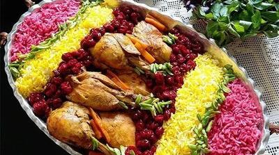 طرز تهیه آلبالو پلو با مرغ مجلسی | تا فصلش هست درست کنید !