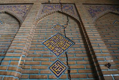 تنش آبی در جنگ با میراث جهانی ایران/ تخت‌جمشید، نقش‌جهان، گنبد سلطانیه و شهر یزد در معرض آسیب‌های شدید فرونشست | اقتصاد24