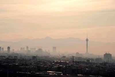 شرکت کنترل کیفیت هوای تهران: آلودگی هوای پایتخت نسبت به شب گذشته کمتر شده اما همچنان با شاخص کیفیت ۱۵۶ در وضعیت قرمز است/ محیط زیست: از دوشنبه تا پنجشنبه احتمال کاهش کیفیت هوا وجود دارد؛ شهروندان از حضور غیرضروری در فضای باز خودداری کنند