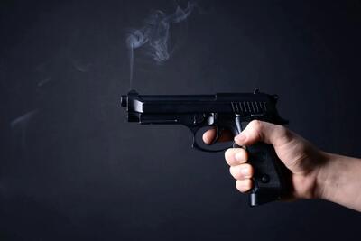 شلیک وحشتناک به دلیل بوق زدن پشت چراغ قرمز