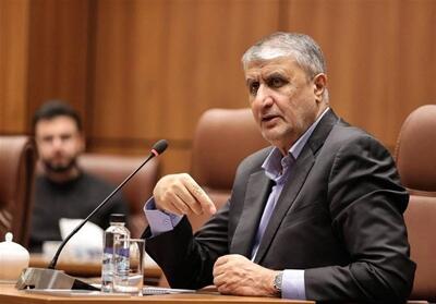 اسلامی: دشمن فکر می‌کند با بمباران می‌تواند پیشرفت ملت ایران را متوقف کند