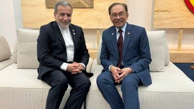 عراقچی با وزیر امور خارجه مالزی دیدار کرد