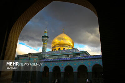دختر علی(ع) به وقت خطابه خواندن علی‌ست؛بازآ بخوان خطابه که شمشیر حیدری