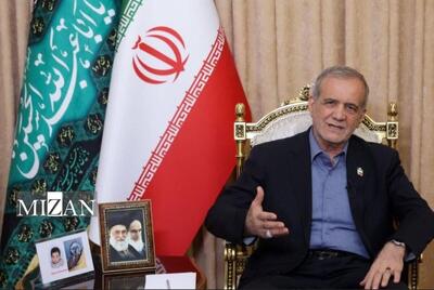 رئیس جهور: روی میز مذاکره بمب انداختند و دیپلماسی را نابود کردند/تا پای جان برای دفاع از کشور و تمامیت ارضی‌مان ایستادگی خواهیم کرد