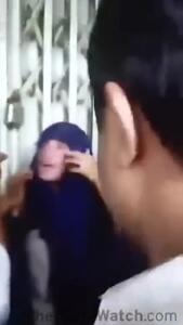 فیلم حمله به دختر مسلمان توسط گروهی پسر شرور