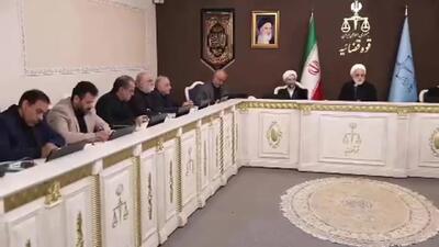 رئیس قوه قضاییه : ملت در جنگ تحمیلی جدید متحد ایستادند / به زندانیان مُعسر و خانواده آنها  کمک و یاری رسانیم