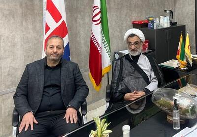بازدید دبیر شورای عالی انقلاب فرهنگی از فدراسیون هاکی - تسنیم