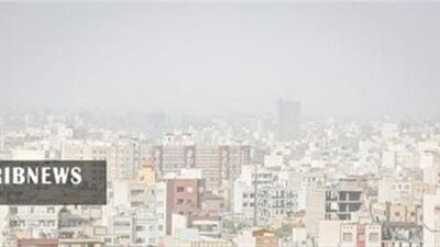 وزش باد نسبتا شدید همراه با گرد و خاک در راه استان قم