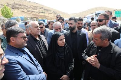 وزیر راه: تکمیل جاده‌های کمتر از ۱۰ کیلومتر چهارمحال و بختیاری تسریع می‌شود