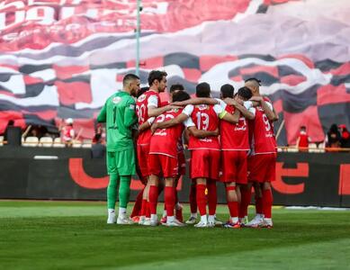 کریم باقری ماندنی شد/ قرارداد جدید با پرسپولیس امضا شد!