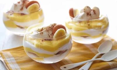 طرز تهیه دسر مگنولیا لیمویی با لیمو تازه