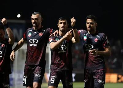 اصلانیان: این پرسپولیس نصف و نیمه در حد قهرمانی نیست
