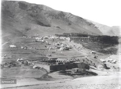 عکس/ نمایی تماشایی از عمارت قصر یاقوت در سرخه حصار حدود ۱۴۰ سال پیش | اقتصاد24