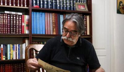 احمد عربانی، کاریکاتوریست، به بیمارستان منتقل شد