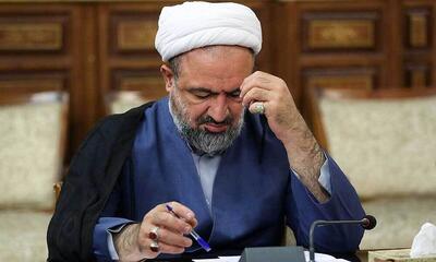 رسایی: یاوه‌گویی ترامپ درباره رهبر انقلاب برای دهانش گنده‌ است / طائب: آن ها شروع کننده جنگ بودند، ما تمام‌کننده‌اش بودیم