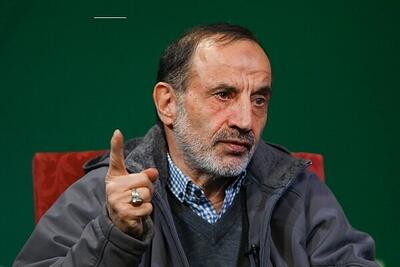 خوش چهره: تلاش دولت پزشکیان، تامین نیازهای ضروری اقتصادی کشور است/ برنامه های توسعه در ایران، منطبق با واقعیت نوشته نشده