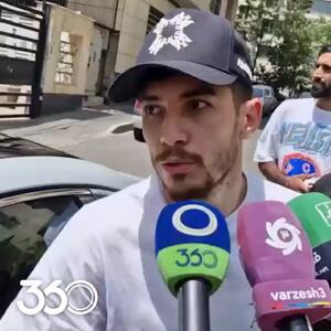 صحبت‌های فرشاد احمدزاده درباره هوادار متمول
