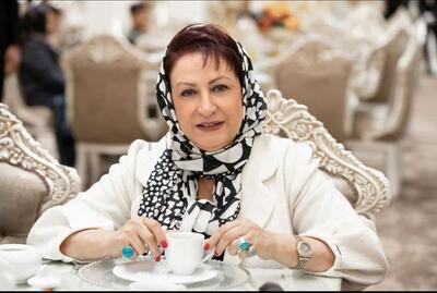 مریم امیرجلالی در کنار مزار برادرش + عکس