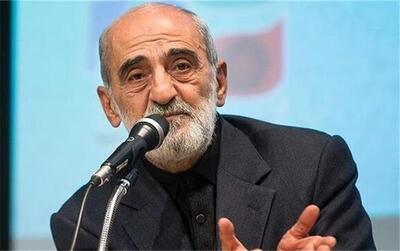 حمله حسین شریعتمداری به پزشکیان درباره مصاحبه با تاکر کارلسون
