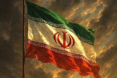 ایران حریم ماست یعنى در حریم عشق/در جانفشانى حاضر و آماده باید بود