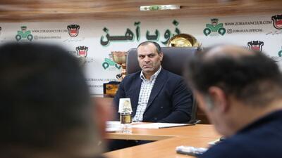 احسانی: بازیکنان ذوب آهن با نظر سرمربی جذب می‌شوند