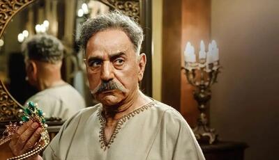 پرویز خان دل از اینستاگرام کند و تفنگ به دست گرفت!