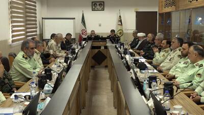 دیدار رئیس ستادکل نیروهای مسلح با فرمانده فراجا؛ سردار رادان از شناسایی و دستگیری جاسوسان گزارش داد